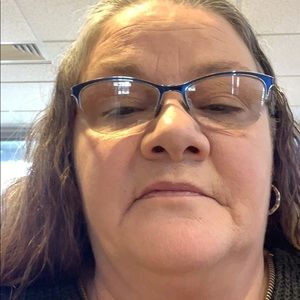 Meet your Posher, Marie